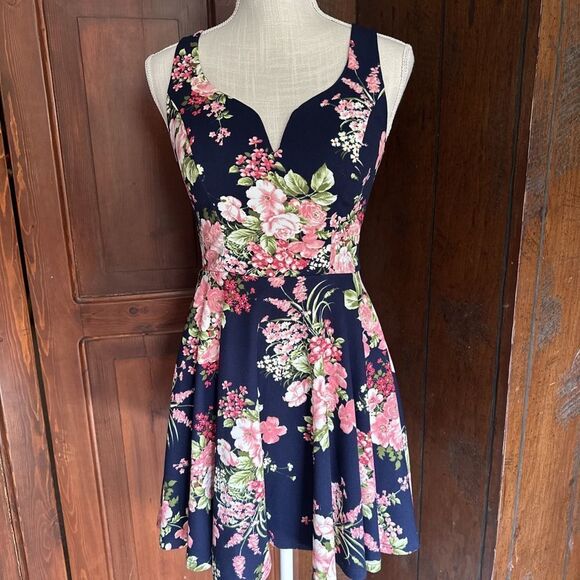 WOMENS/JUNIORS SIZE‎ 1/2 B. DARLIN Dance Summer Wedding DRESS FLORAL - Picture 1 of 6